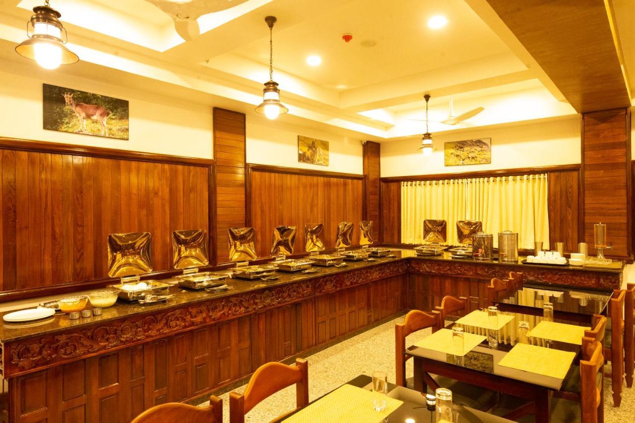 Hotel Guruvayur Darshan Екстериор снимка
