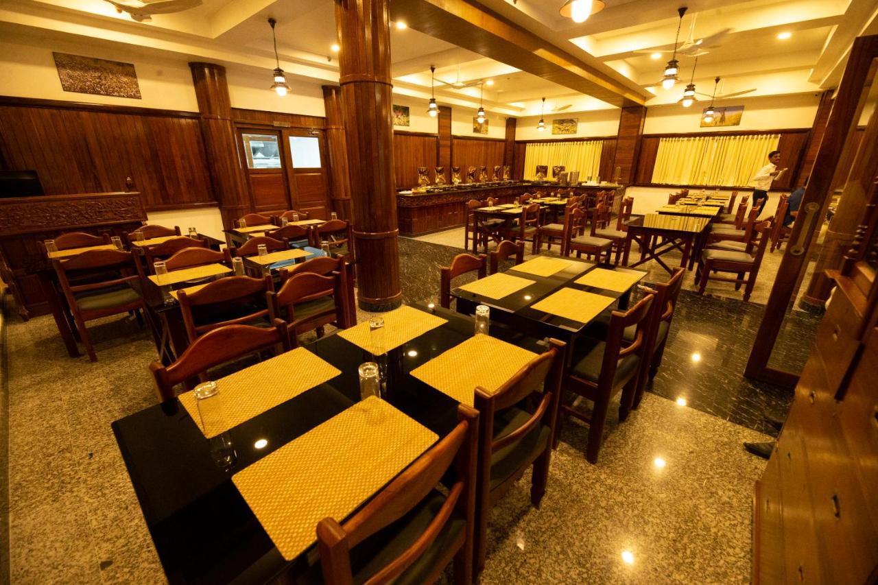 Hotel Guruvayur Darshan Екстериор снимка