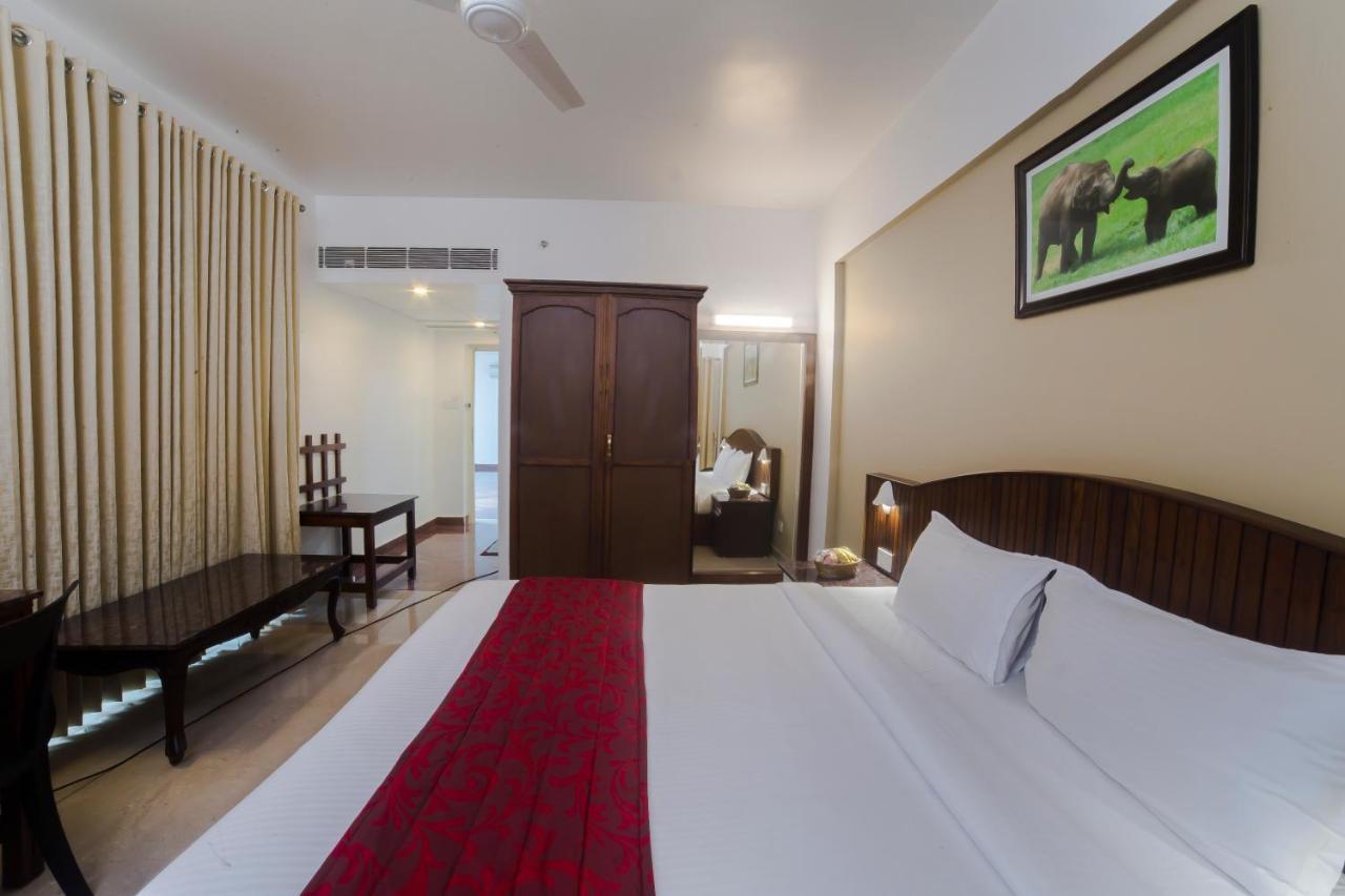 Hotel Guruvayur Darshan Екстериор снимка