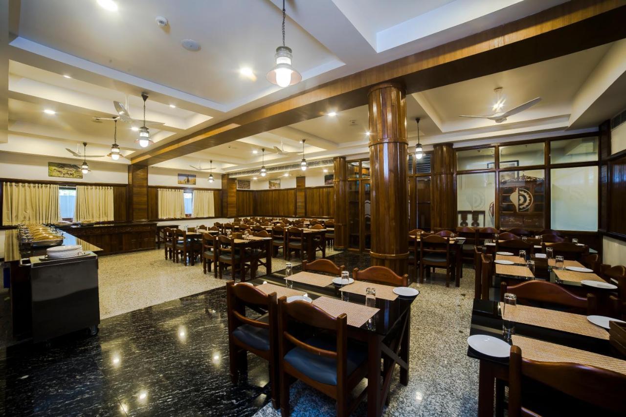 Hotel Guruvayur Darshan Екстериор снимка