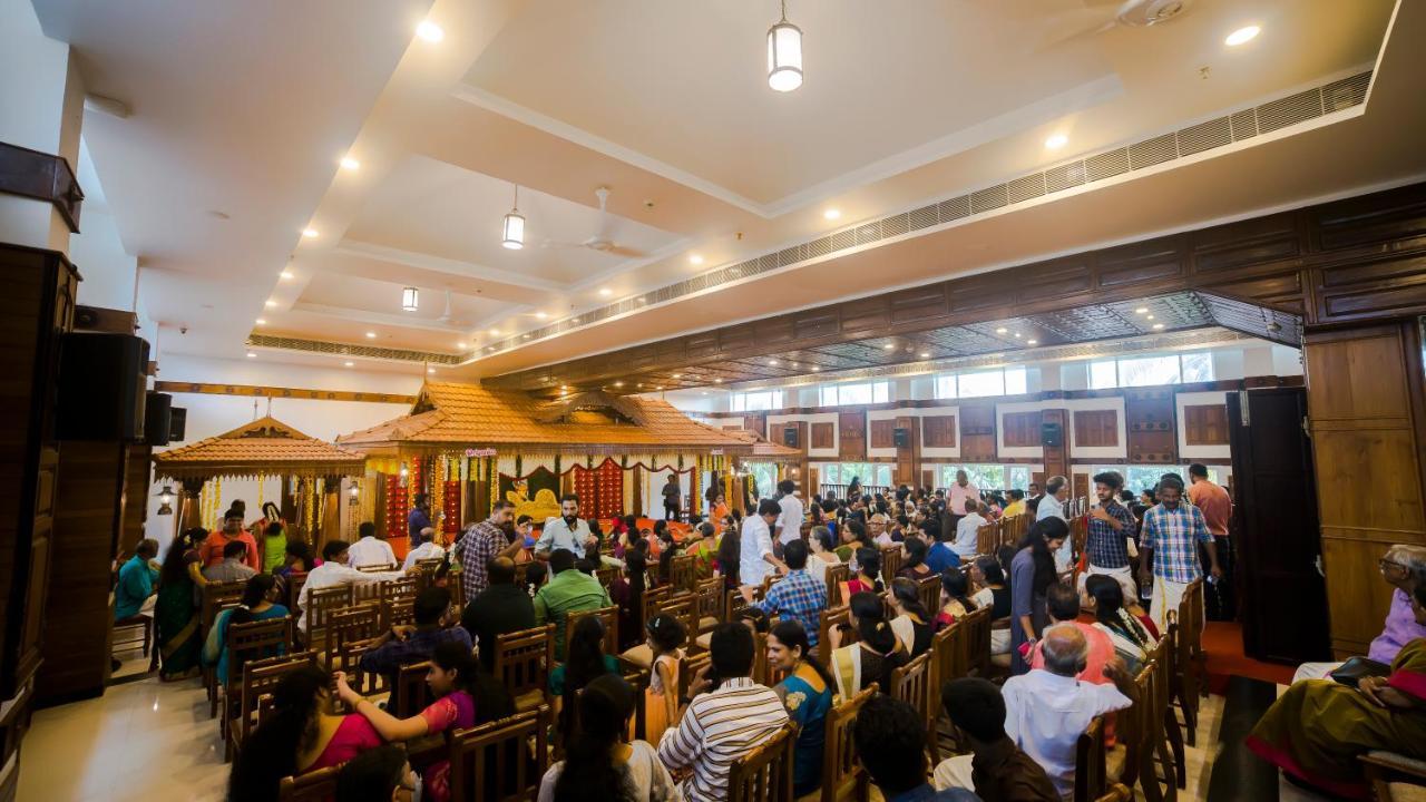 Hotel Guruvayur Darshan Екстериор снимка